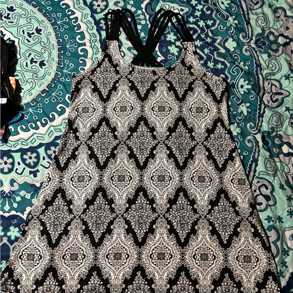Pandora Black and Gray Patterned Fabric